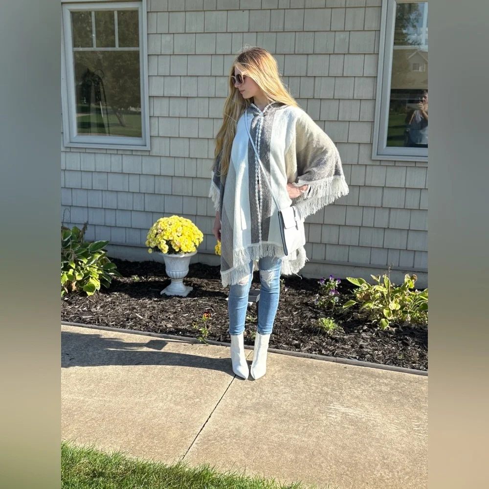 NWOT - Alpaca Blend Ruana - OS - Picture 7 of 12